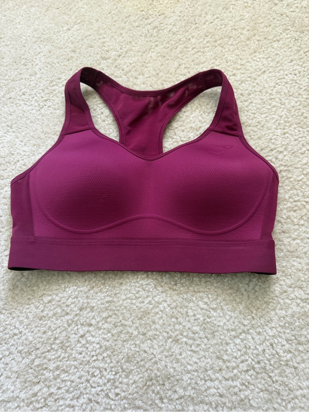 Gymshark Lightweight High Support Sports Bra Burgundy Size S NWOT